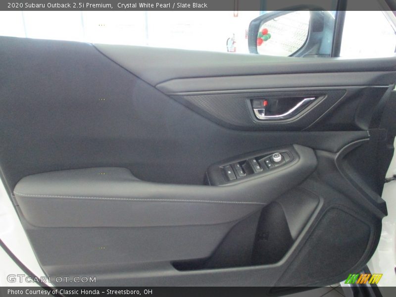 Crystal White Pearl / Slate Black 2020 Subaru Outback 2.5i Premium