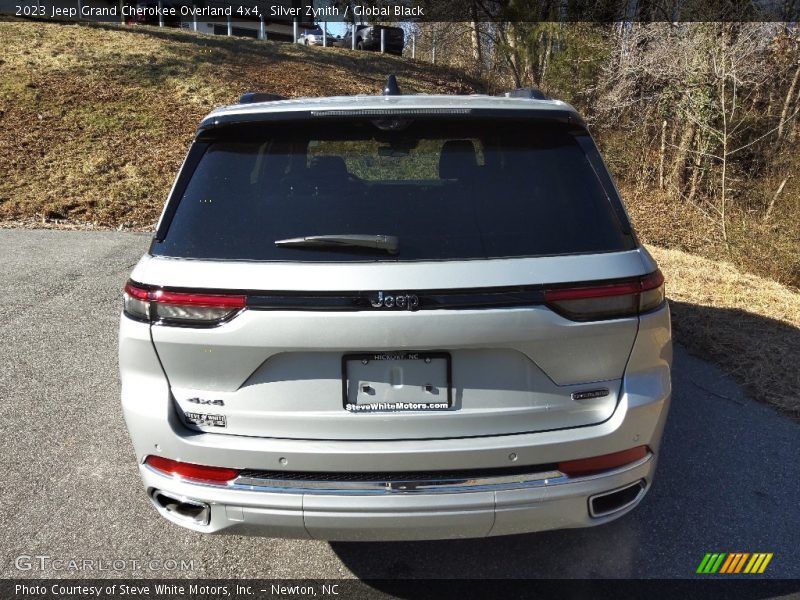 Silver Zynith / Global Black 2023 Jeep Grand Cherokee Overland 4x4