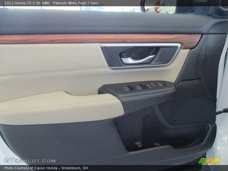 Platinum White Pearl / Ivory 2021 Honda CR-V EX AWD