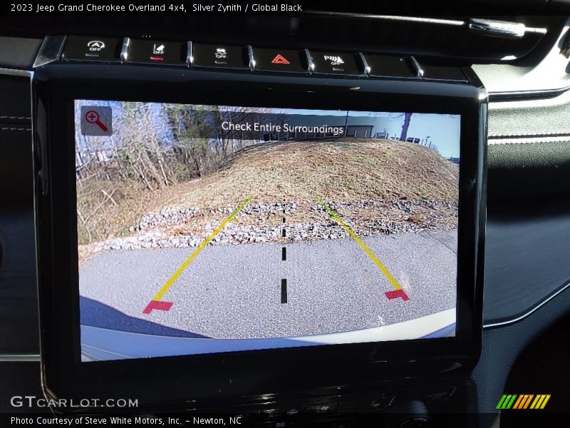 Silver Zynith / Global Black 2023 Jeep Grand Cherokee Overland 4x4