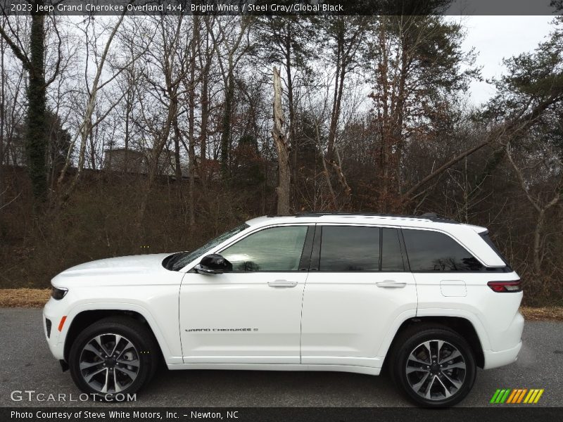  2023 Grand Cherokee Overland 4x4 Bright White