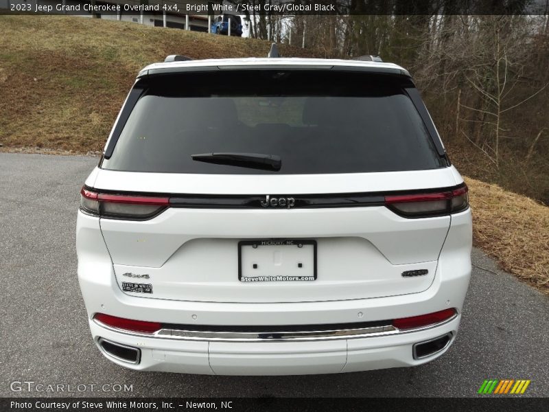 Bright White / Steel Gray/Global Black 2023 Jeep Grand Cherokee Overland 4x4