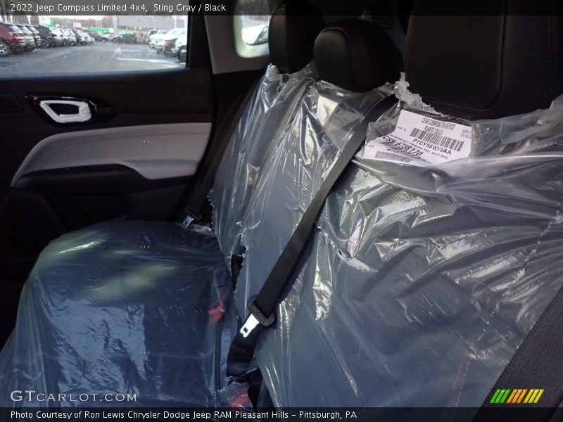 Sting Gray / Black 2022 Jeep Compass Limited 4x4