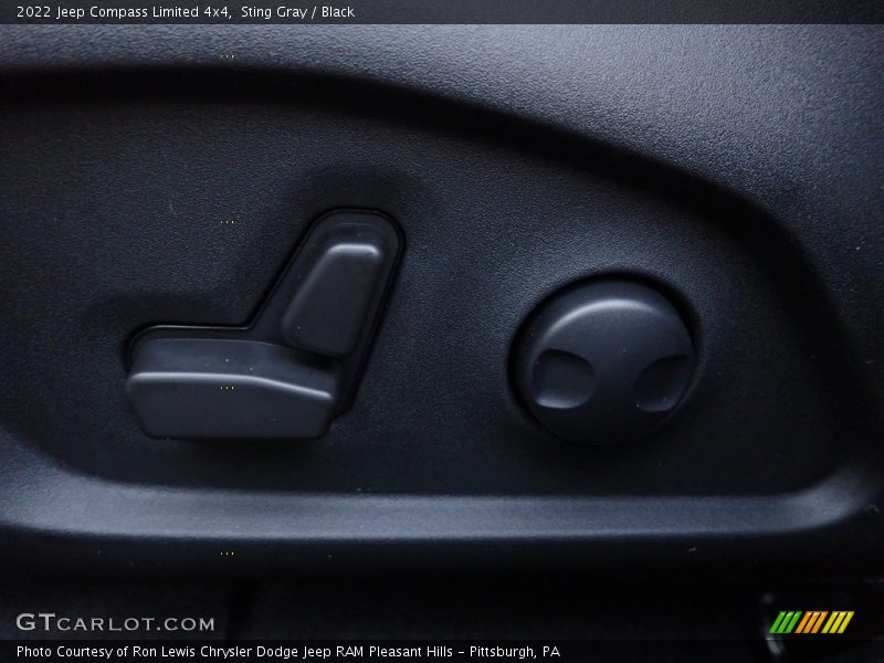 Sting Gray / Black 2022 Jeep Compass Limited 4x4