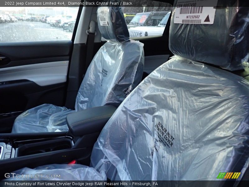 Diamond Black Crystal Pearl / Black 2022 Jeep Compass Limited 4x4