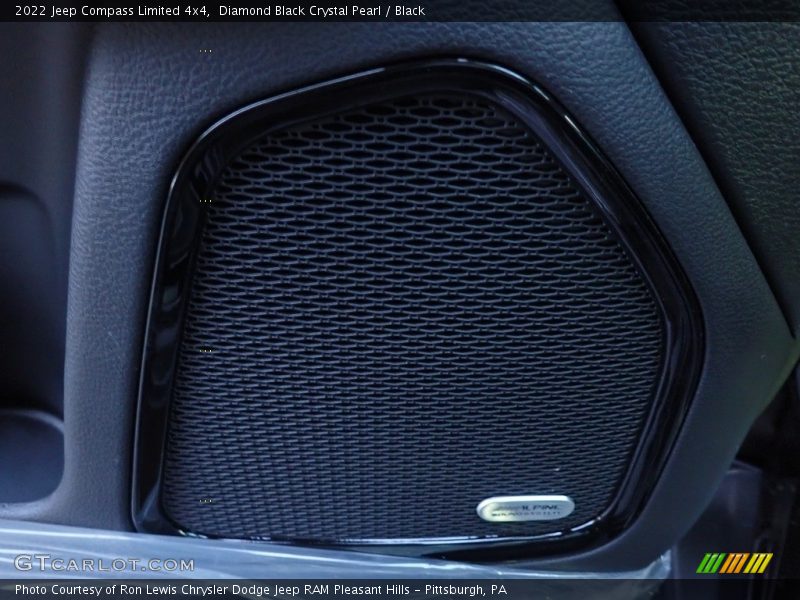 Diamond Black Crystal Pearl / Black 2022 Jeep Compass Limited 4x4