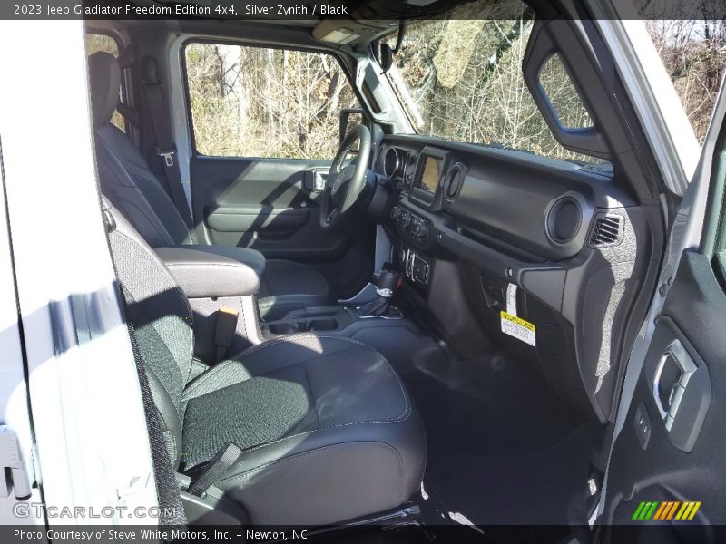 Silver Zynith / Black 2023 Jeep Gladiator Freedom Edition 4x4