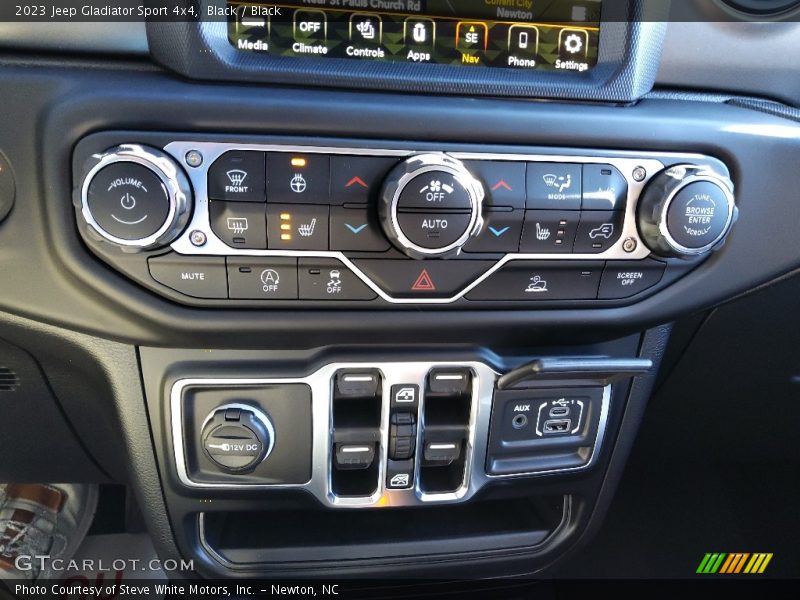 Black / Black 2023 Jeep Gladiator Sport 4x4