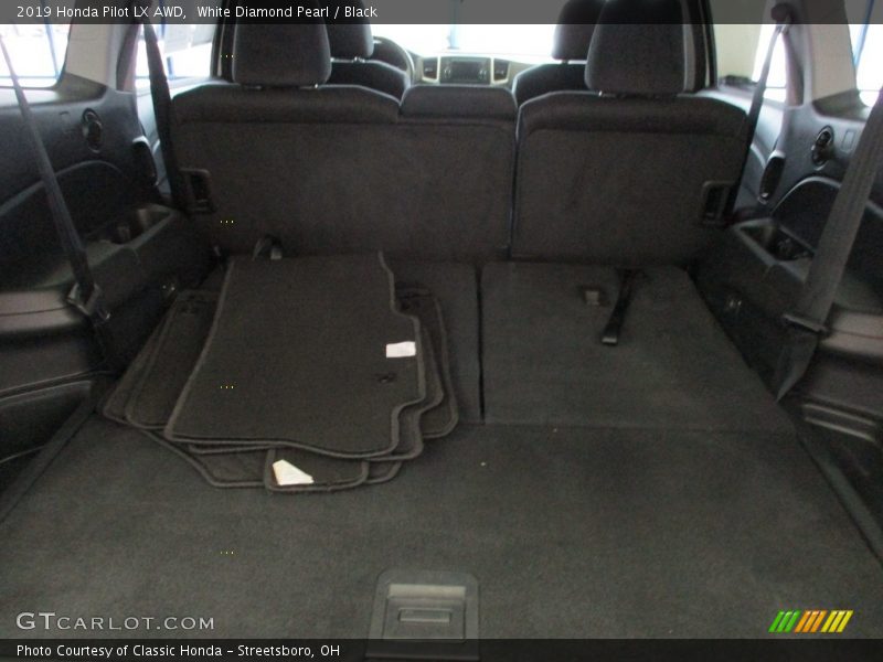 White Diamond Pearl / Black 2019 Honda Pilot LX AWD