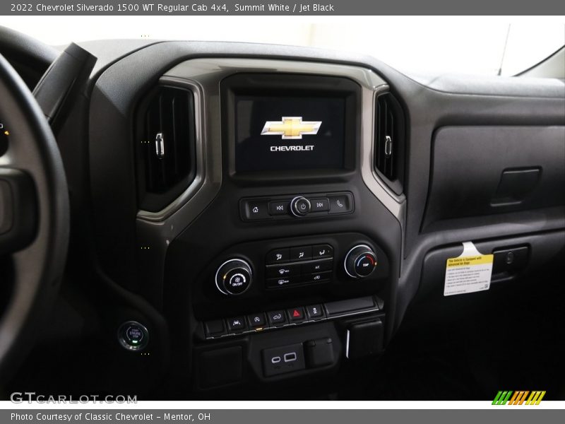 Summit White / Jet Black 2022 Chevrolet Silverado 1500 WT Regular Cab 4x4