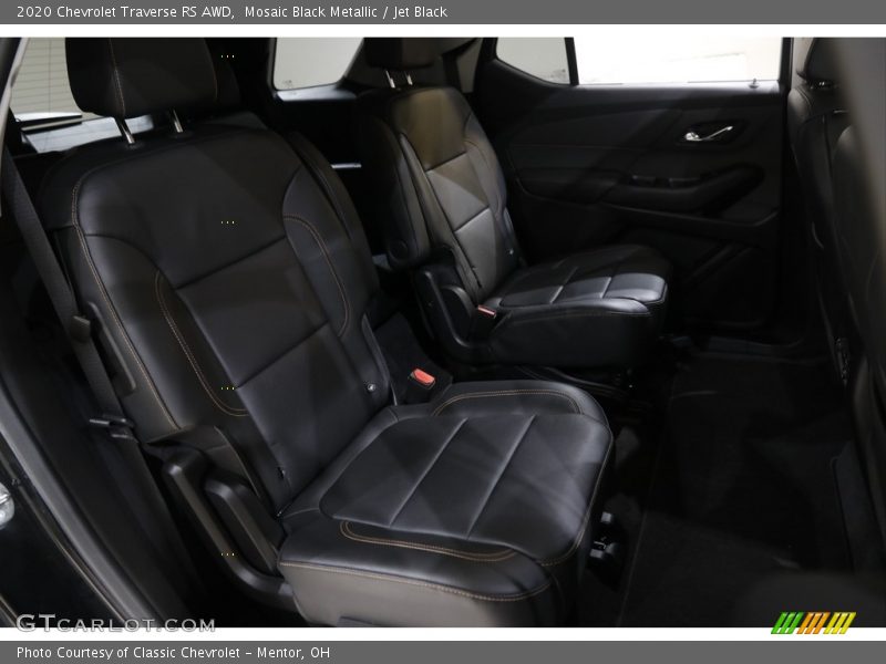 Mosaic Black Metallic / Jet Black 2020 Chevrolet Traverse RS AWD