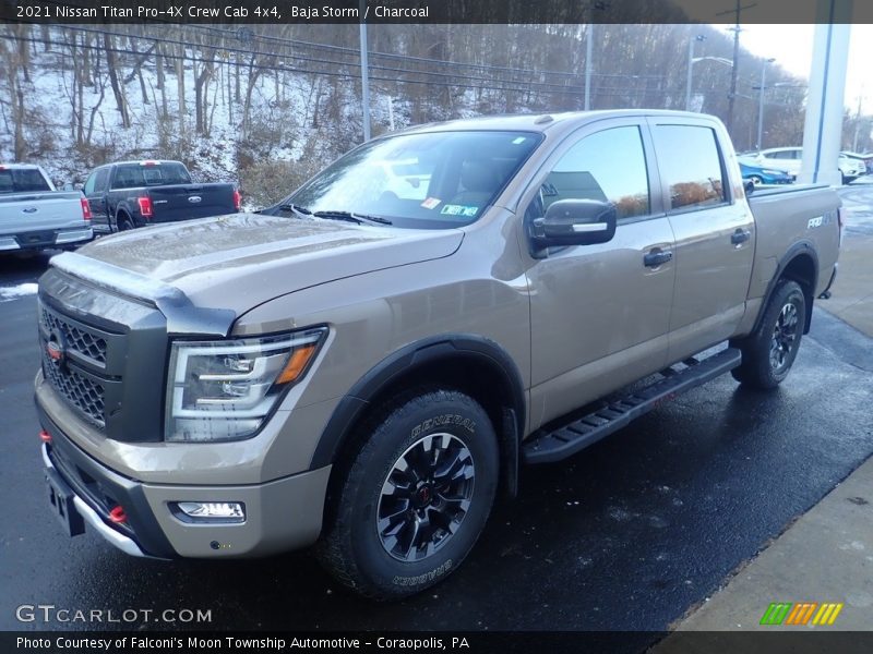 Front 3/4 View of 2021 Titan Pro-4X Crew Cab 4x4