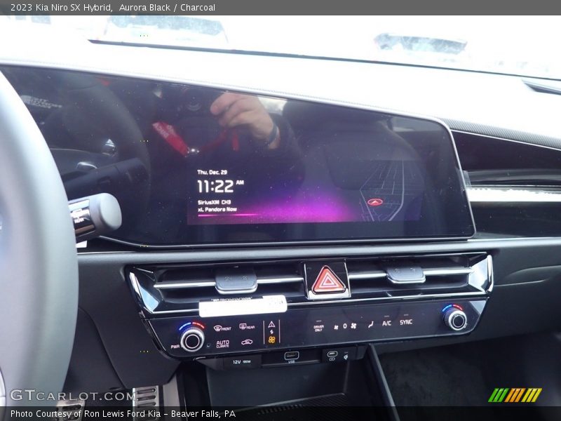 Aurora Black / Charcoal 2023 Kia Niro SX Hybrid
