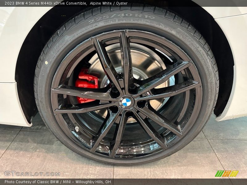  2023 4 Series M440i xDrive Convertible Wheel