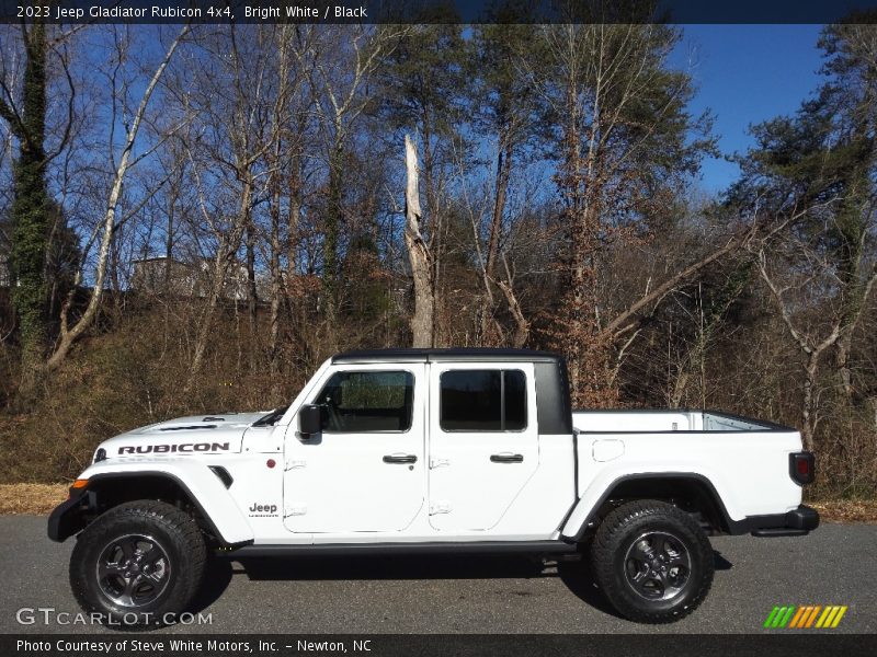 Bright White / Black 2023 Jeep Gladiator Rubicon 4x4