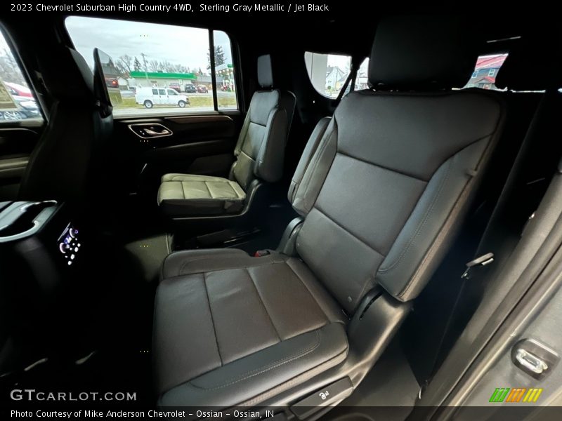 Sterling Gray Metallic / Jet Black 2023 Chevrolet Suburban High Country 4WD