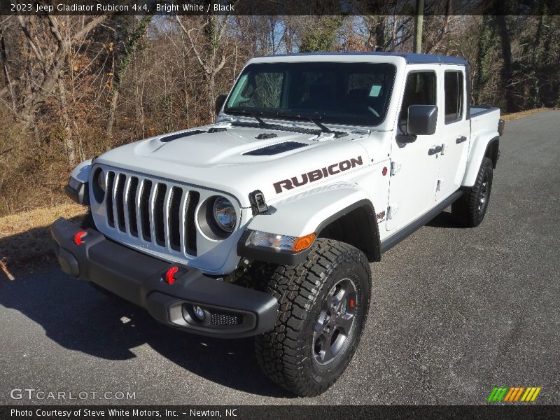 Bright White / Black 2023 Jeep Gladiator Rubicon 4x4