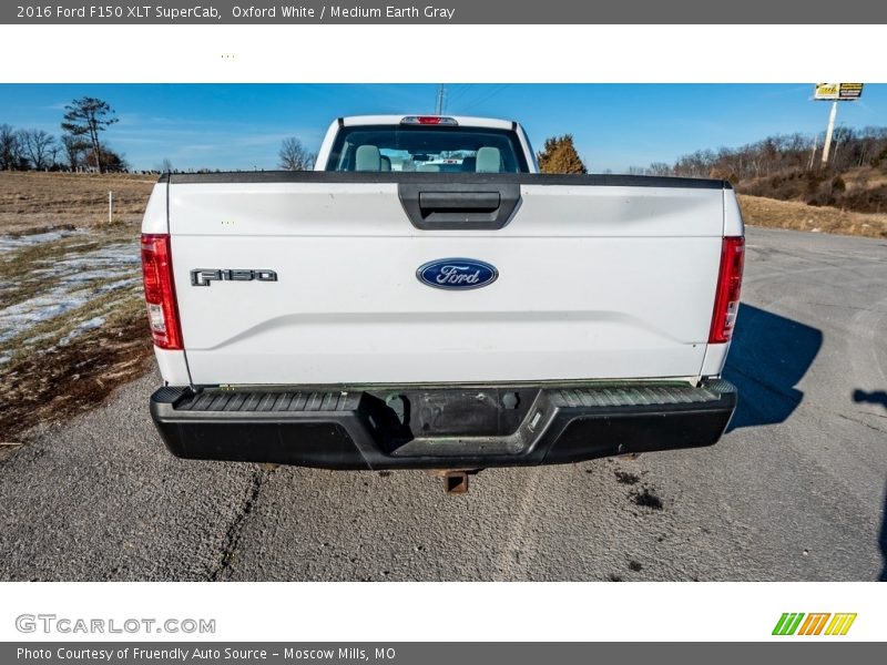 Oxford White / Medium Earth Gray 2016 Ford F150 XLT SuperCab