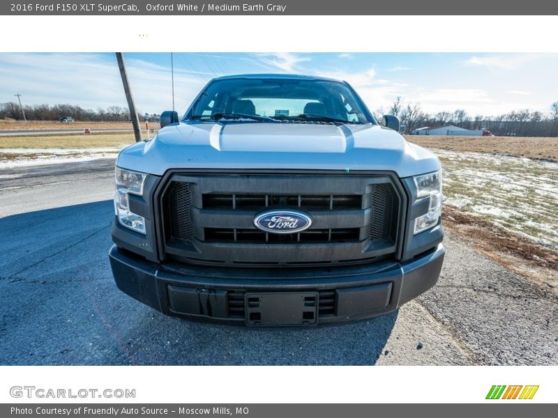 Oxford White / Medium Earth Gray 2016 Ford F150 XLT SuperCab