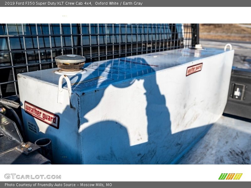 Oxford White / Earth Gray 2019 Ford F350 Super Duty XLT Crew Cab 4x4