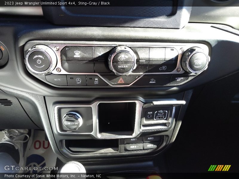 Sting-Gray / Black 2023 Jeep Wrangler Unlimited Sport 4x4