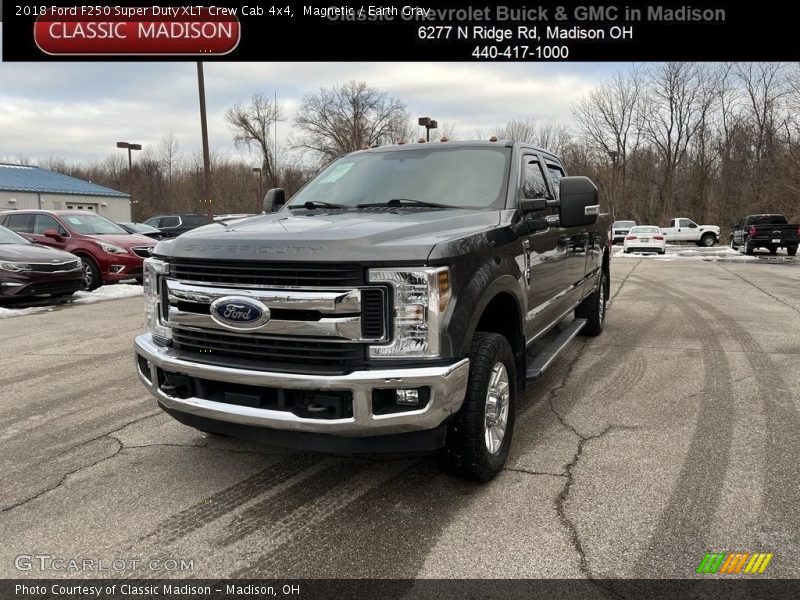 Magnetic / Earth Gray 2018 Ford F250 Super Duty XLT Crew Cab 4x4