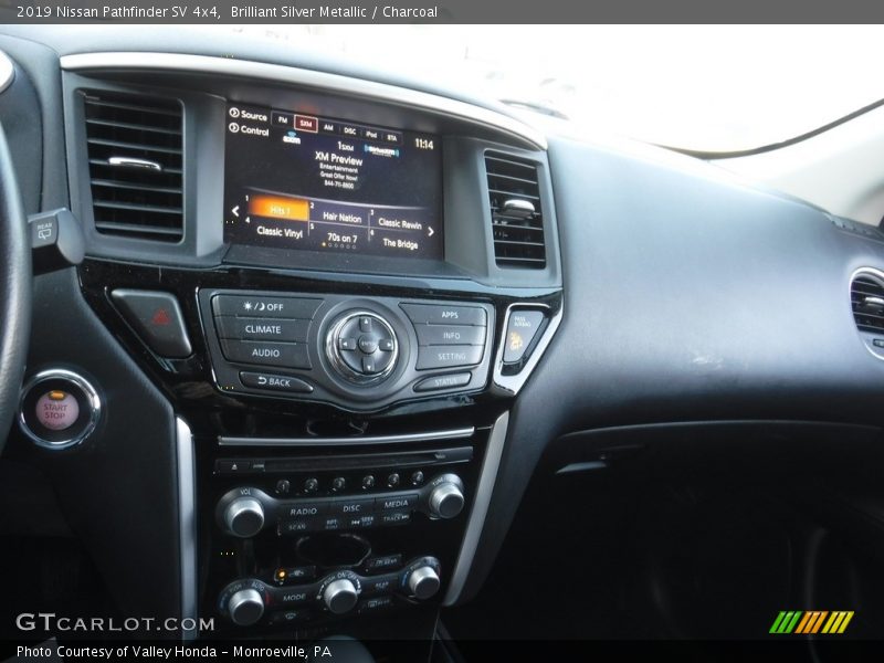 Brilliant Silver Metallic / Charcoal 2019 Nissan Pathfinder SV 4x4