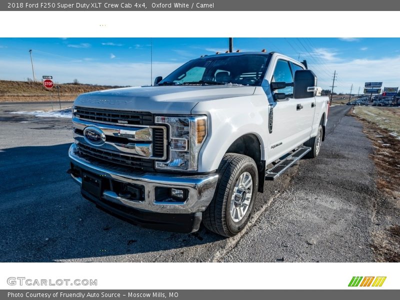 Oxford White / Camel 2018 Ford F250 Super Duty XLT Crew Cab 4x4
