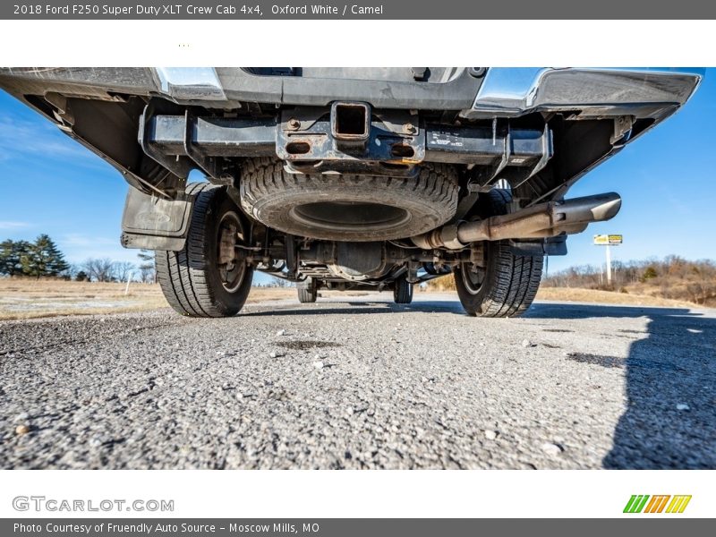 Oxford White / Camel 2018 Ford F250 Super Duty XLT Crew Cab 4x4