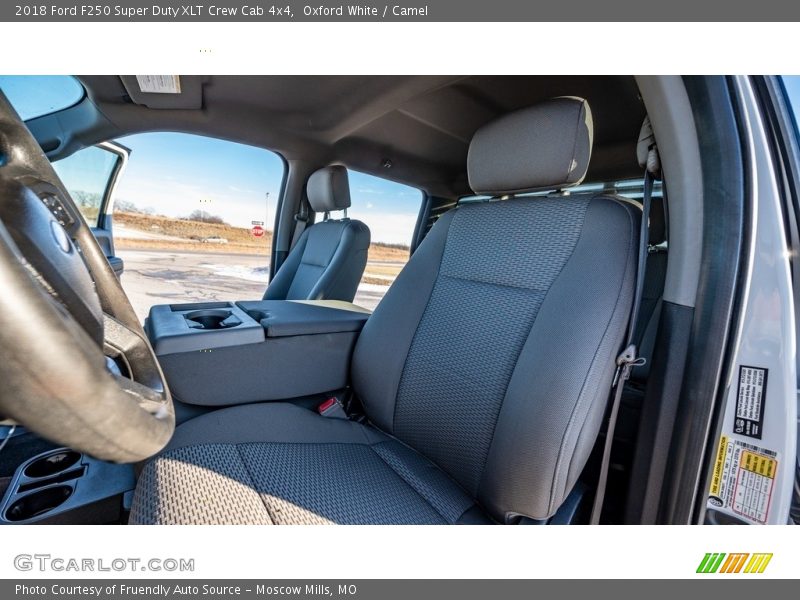 Oxford White / Camel 2018 Ford F250 Super Duty XLT Crew Cab 4x4