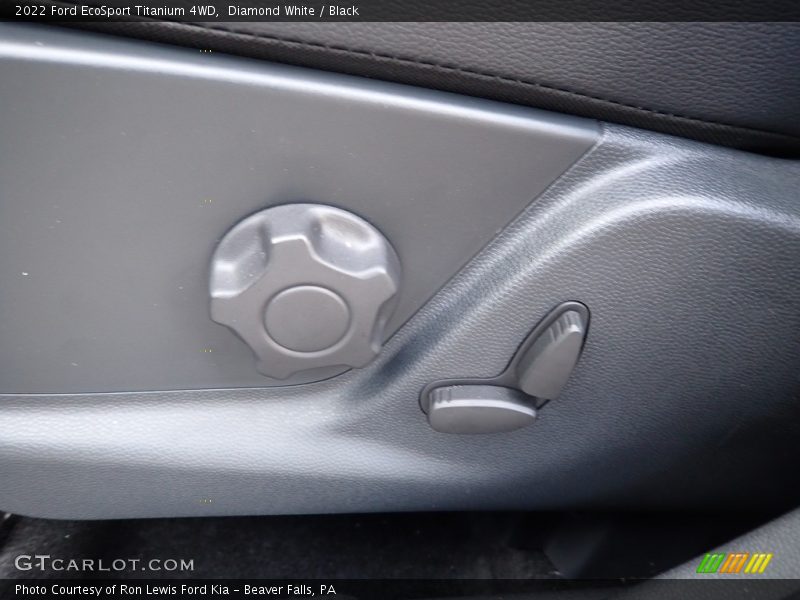 Diamond White / Black 2022 Ford EcoSport Titanium 4WD