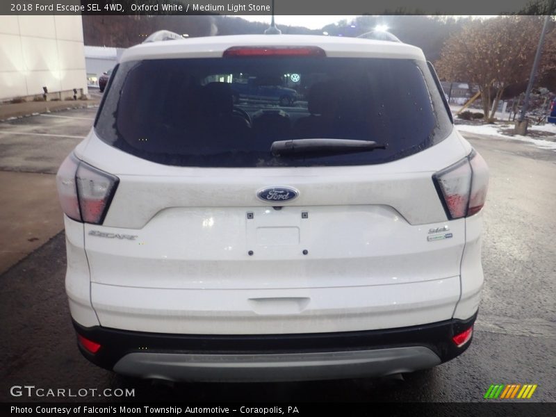 Oxford White / Medium Light Stone 2018 Ford Escape SEL 4WD