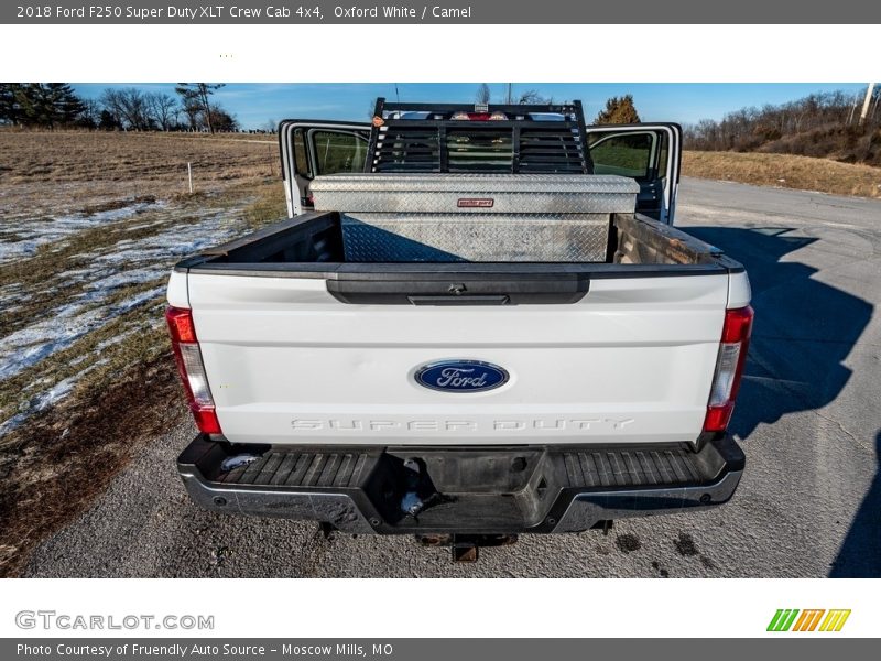 Oxford White / Camel 2018 Ford F250 Super Duty XLT Crew Cab 4x4