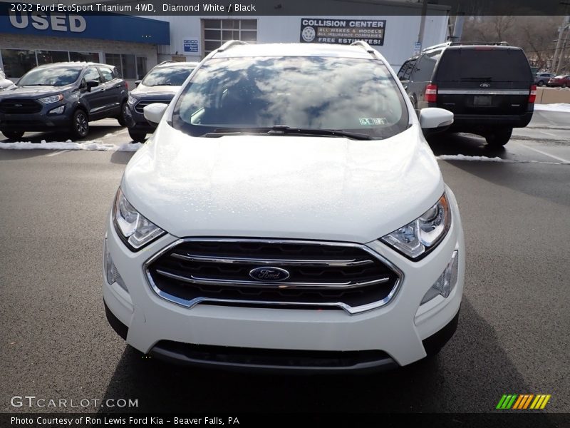 Diamond White / Black 2022 Ford EcoSport Titanium 4WD
