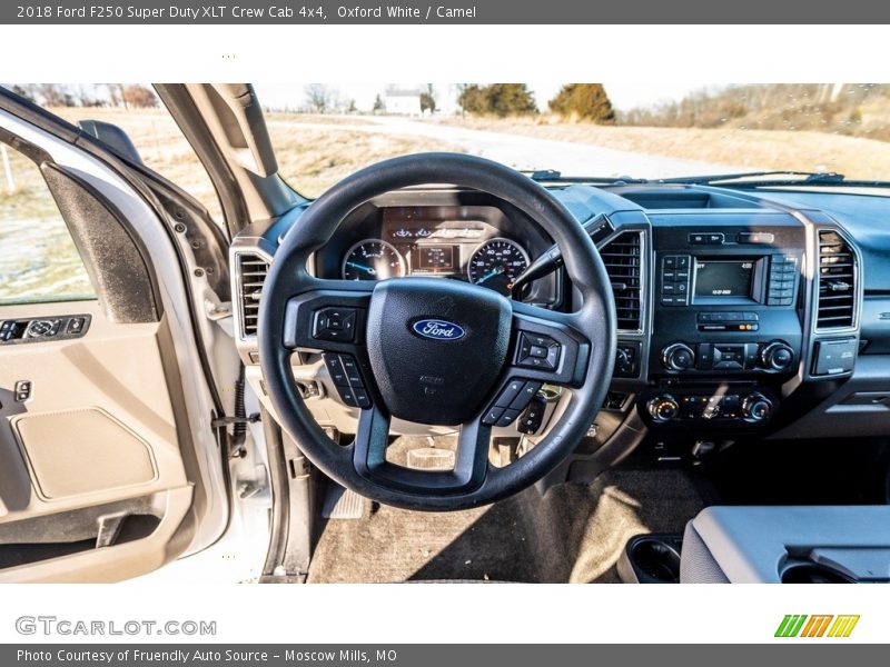 Oxford White / Camel 2018 Ford F250 Super Duty XLT Crew Cab 4x4