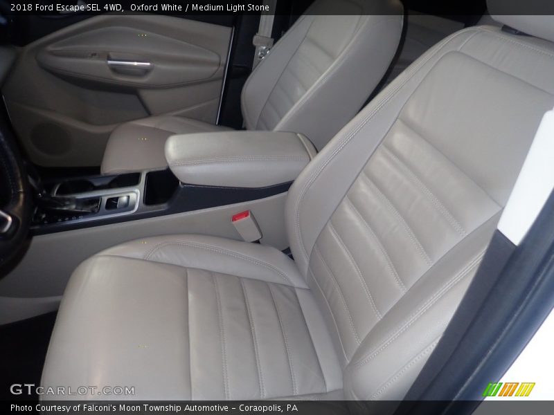 Oxford White / Medium Light Stone 2018 Ford Escape SEL 4WD