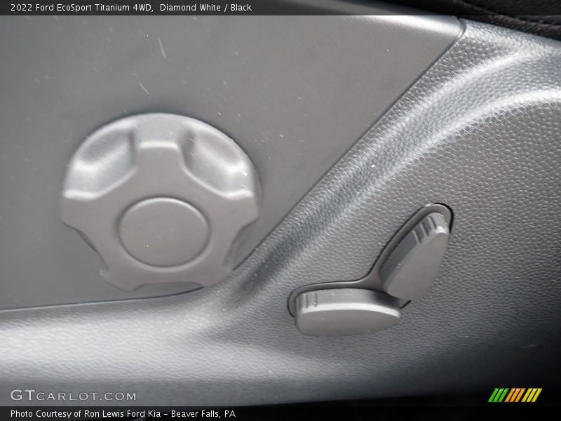 Diamond White / Black 2022 Ford EcoSport Titanium 4WD