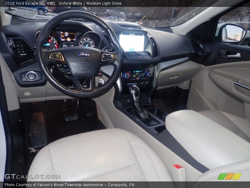 Oxford White / Medium Light Stone 2018 Ford Escape SEL 4WD