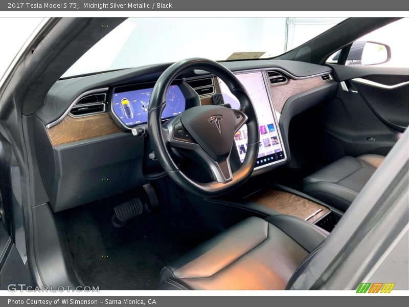 Front Seat of 2017 Model S 75