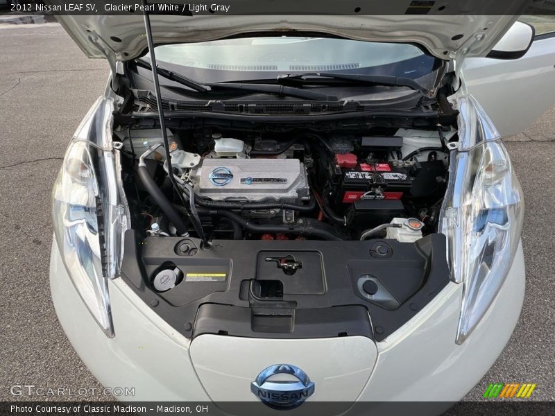 Glacier Pearl White / Light Gray 2012 Nissan LEAF SV