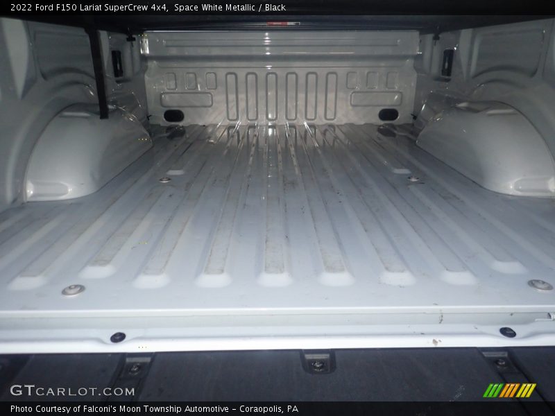 Space White Metallic / Black 2022 Ford F150 Lariat SuperCrew 4x4