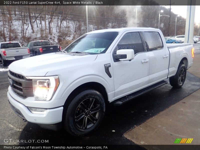 Space White Metallic / Black 2022 Ford F150 Lariat SuperCrew 4x4