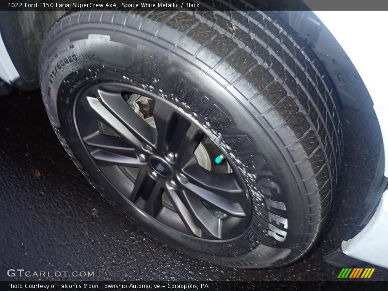 Space White Metallic / Black 2022 Ford F150 Lariat SuperCrew 4x4