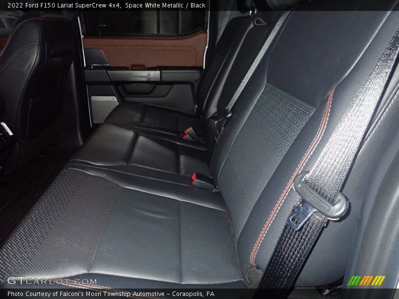 Space White Metallic / Black 2022 Ford F150 Lariat SuperCrew 4x4