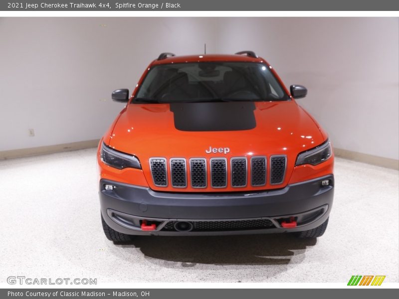 Spitfire Orange / Black 2021 Jeep Cherokee Traihawk 4x4