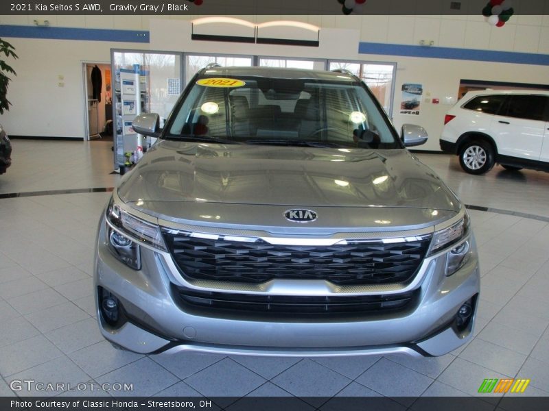 Gravity Gray / Black 2021 Kia Seltos S AWD