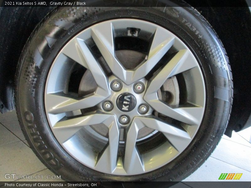 Gravity Gray / Black 2021 Kia Seltos S AWD