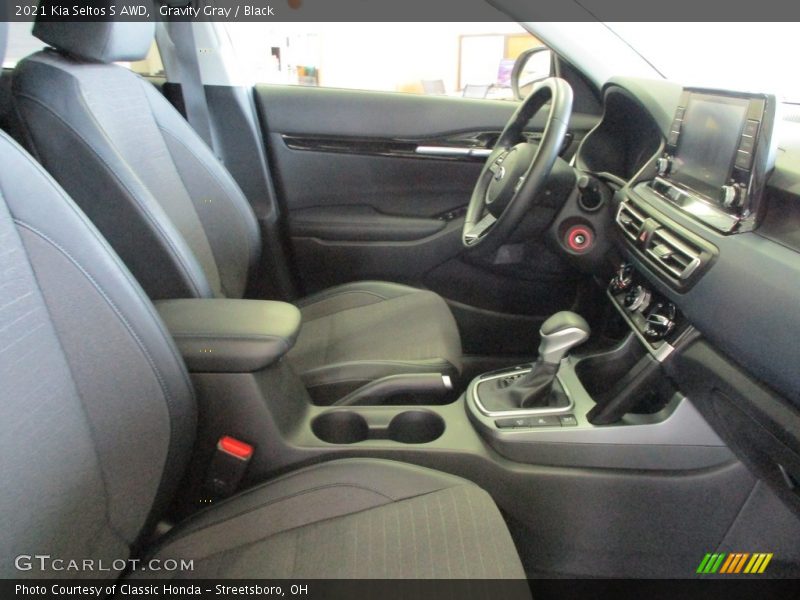 Gravity Gray / Black 2021 Kia Seltos S AWD