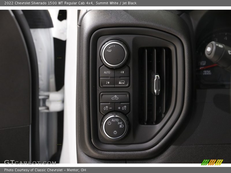 Controls of 2022 Silverado 1500 WT Regular Cab 4x4