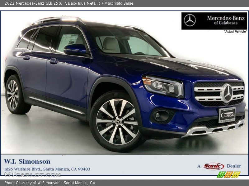 Galaxy Blue Metallic / Macchiato Beige 2022 Mercedes-Benz GLB 250